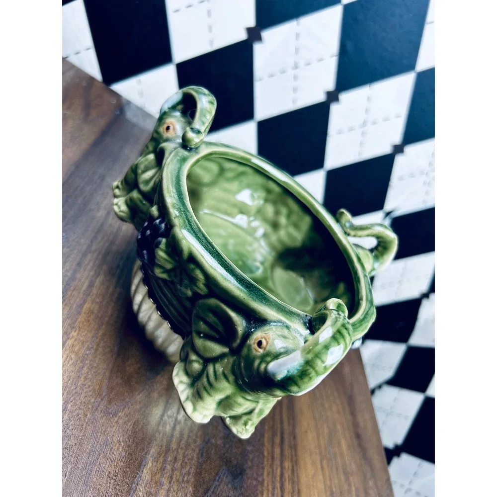 Vintage Elephant Candy Dish Green Ceramic Trinket Bowl Grape Relief Decor - Picture 6 of 17